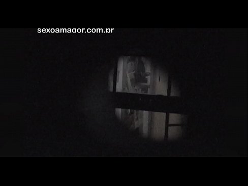 ❤️ Blondie bliver hemmeligt videooptaget af en voyeur fra nabolaget gemt bag hule mursten ❤️ Kvalitets porno at da.xsexshop.ru ❤