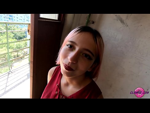 ❤️ Student Sensual sutter en fremmed i Outback - Cum On His Face ❤️ Kvalitets porno at da.xsexshop.ru ❤